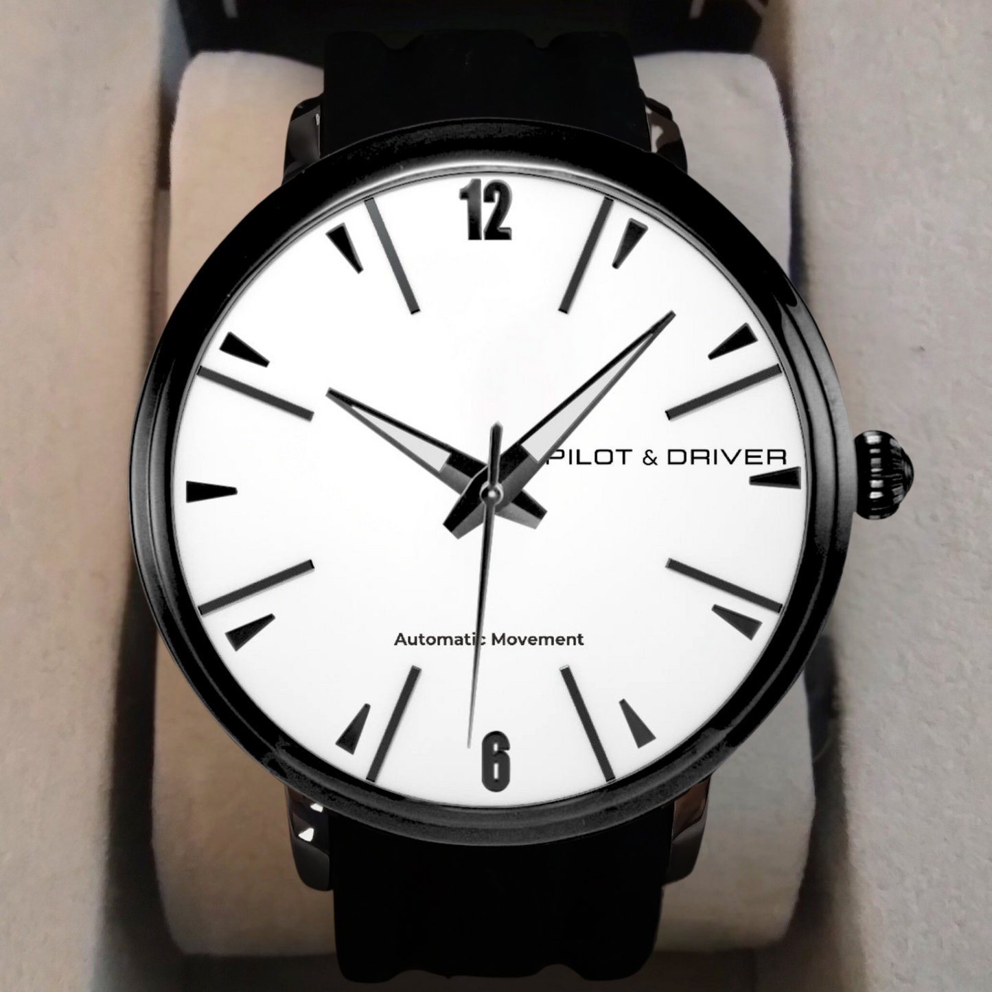 Pilot & Driver™ | Caliber 02 | Automatic Watch | 46mm, Rubber Strap